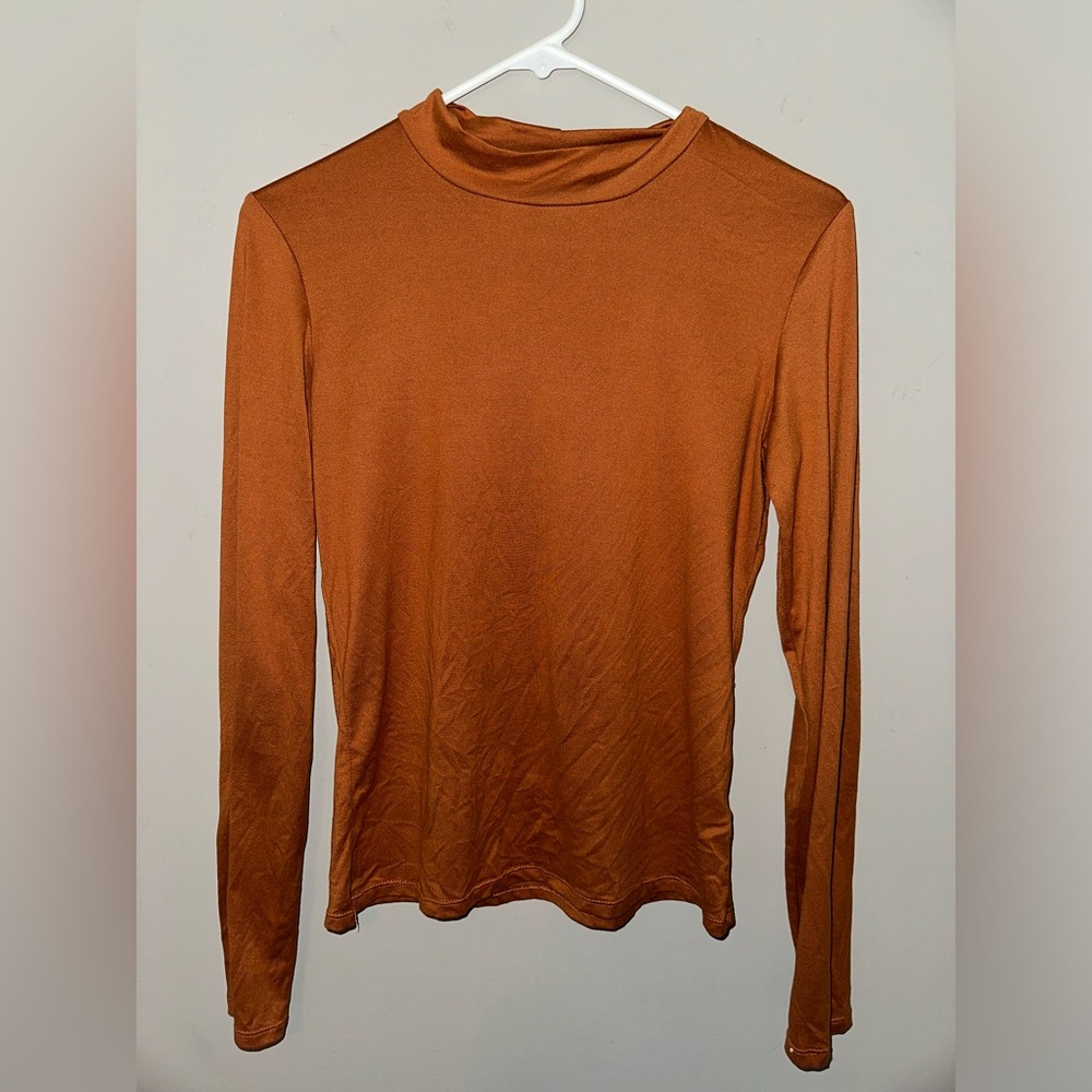 Women’s Burnt Orange Long Sleeve Top